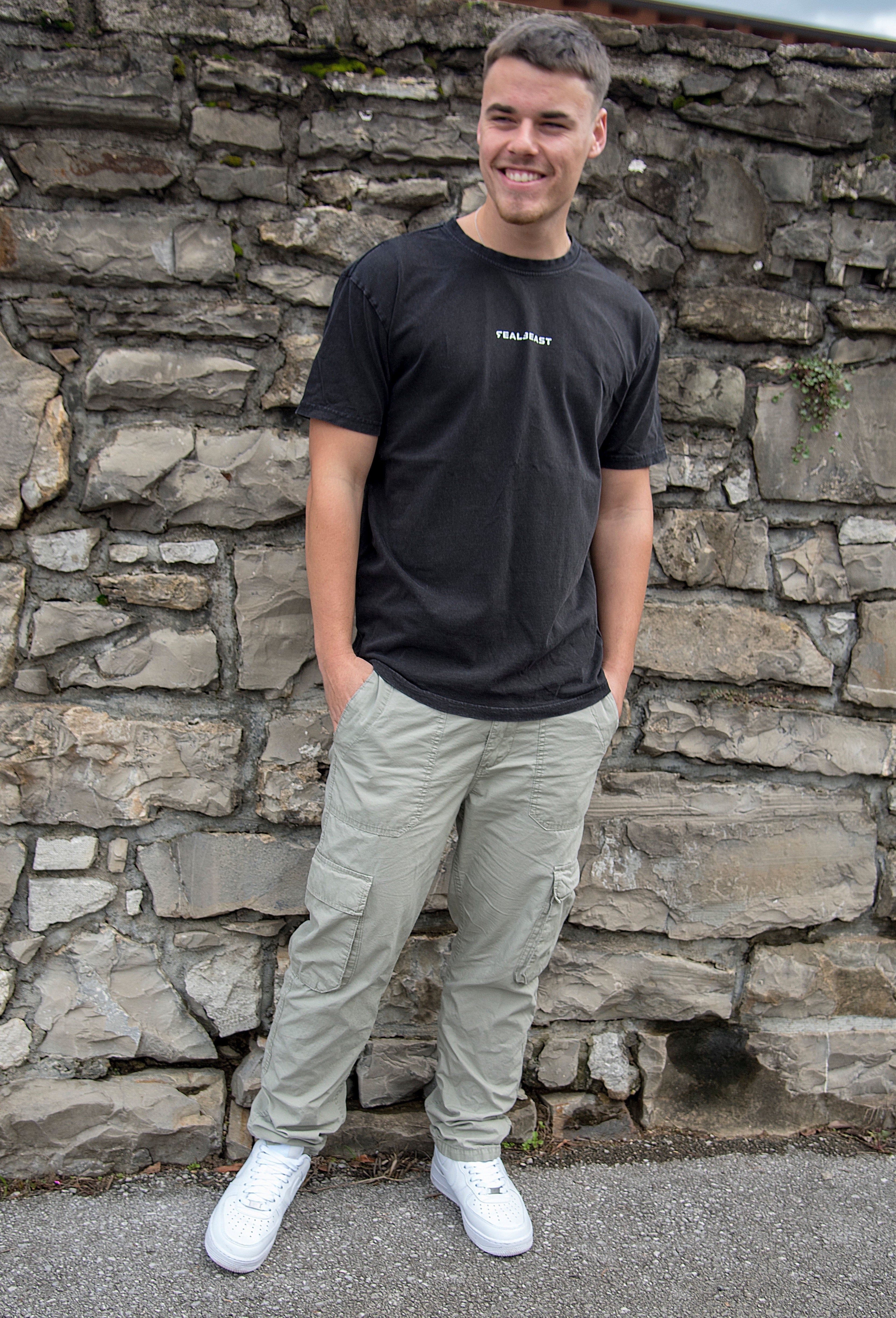 Oversized Majica 1%BETTER - Črna